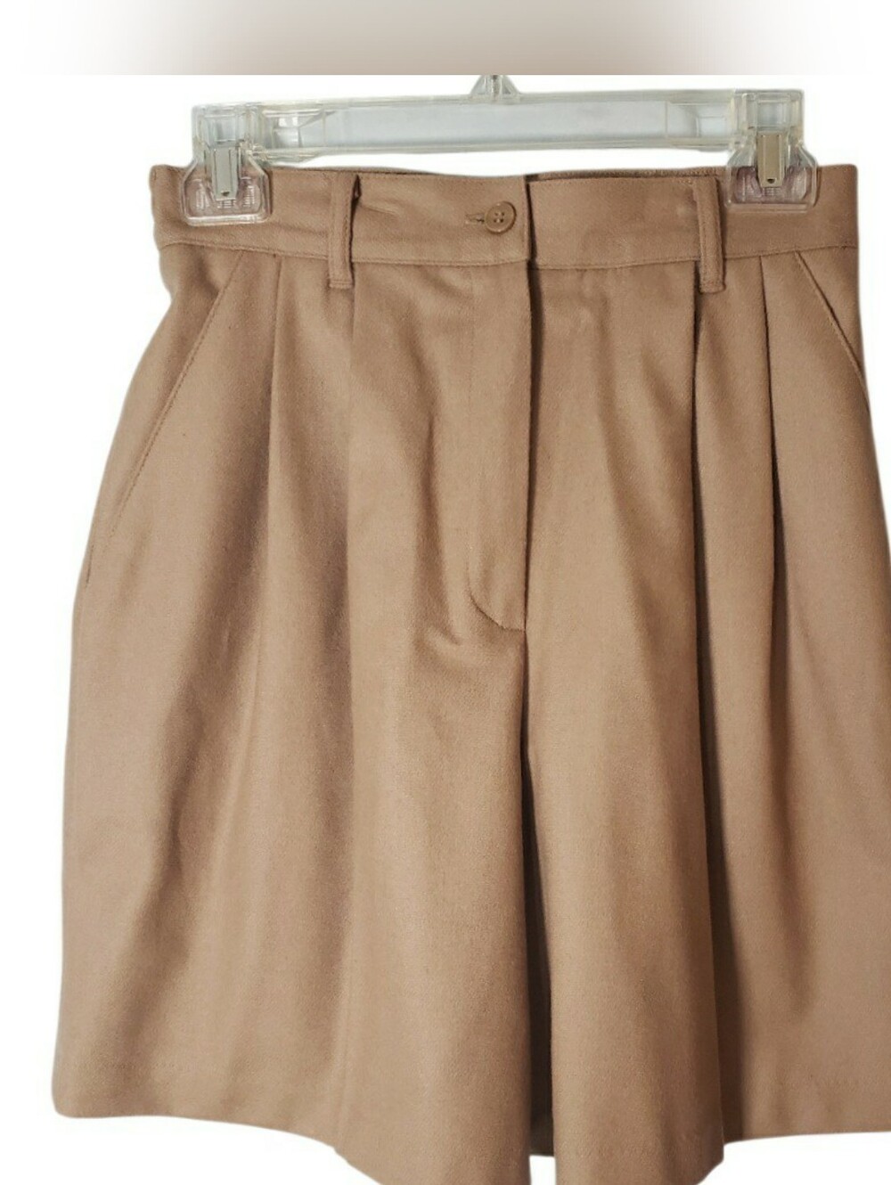 Sag Harbor Petites Camel Pleated High-Waist Bermuda Shorts 8 Pure New Wool Fall